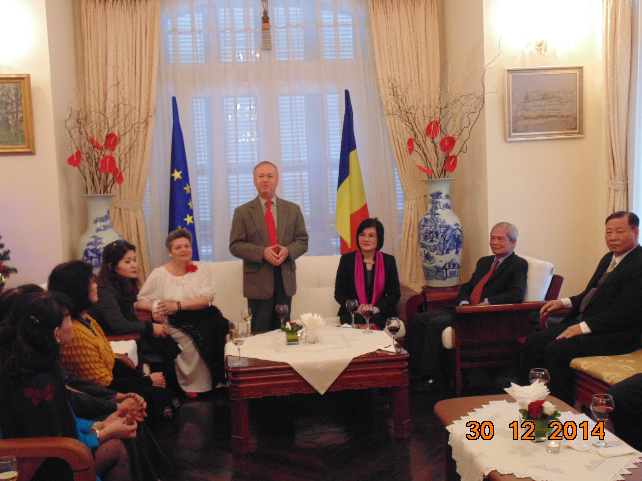 Đại sứ quán Rumani tiếp khách nhân dịp kỷ niệm 65 năm quan hệ hợp tác Việt Nam-Rumani (3/2/1950-3/2/2015)